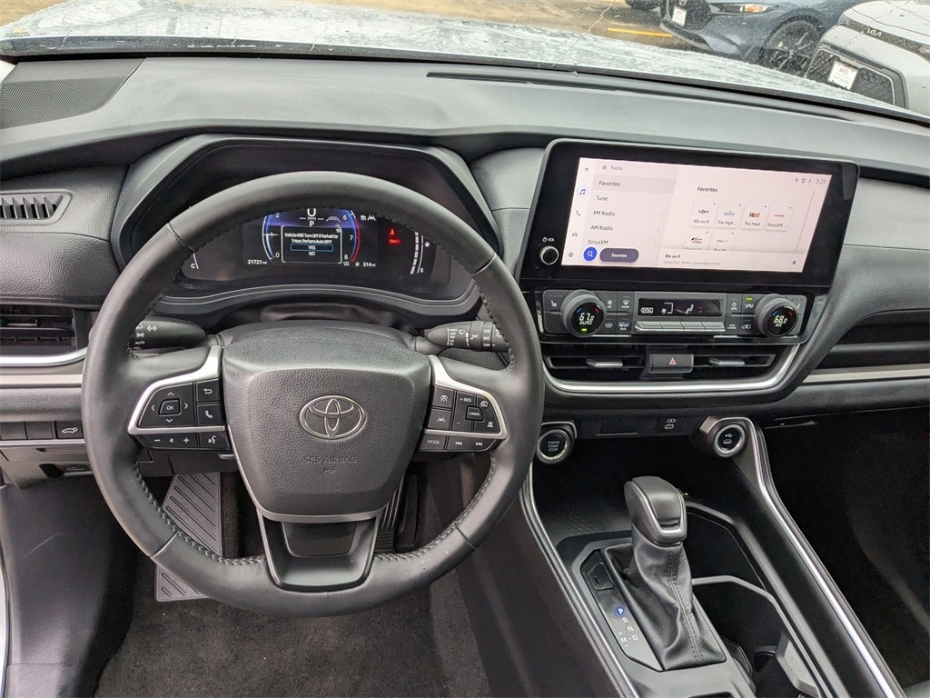 Thumbnail: 2025 Toyota Grand Highlander - 16