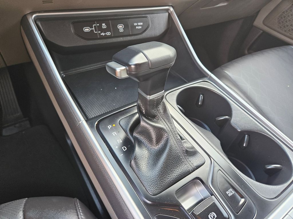 Thumbnail: 2025 Kia Carnival - 28