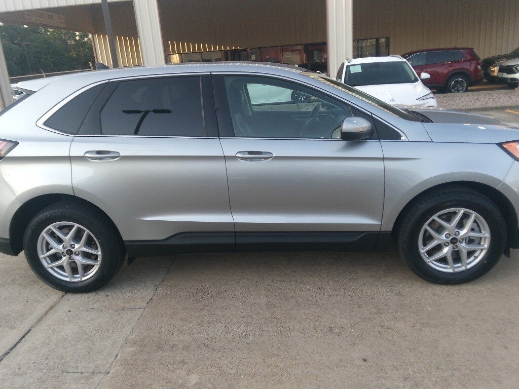 Thumbnail: 2024 Ford Edge - 4