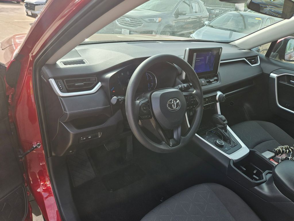 Thumbnail: 2025 Toyota RAV4 - 13