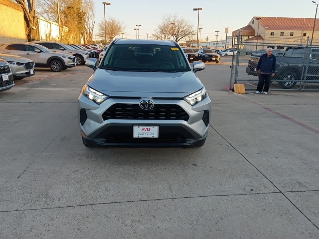 Thumbnail: 2025 Toyota RAV4 - 5