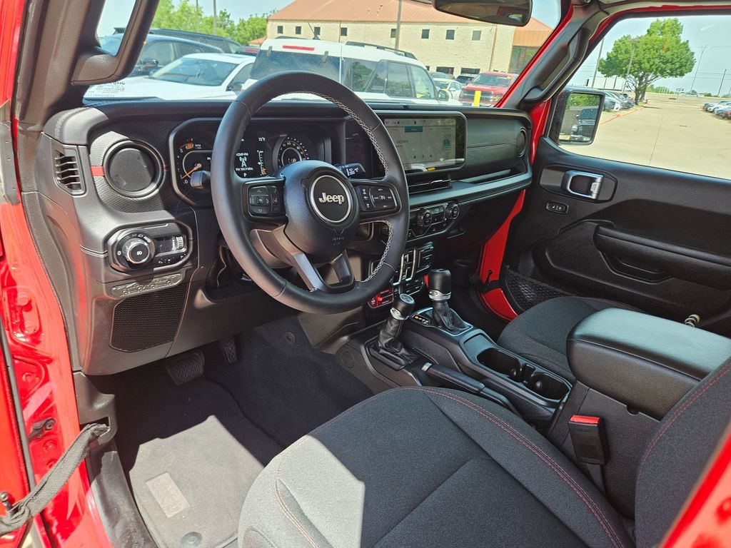 Thumbnail: 2025 Jeep Wrangler - 13