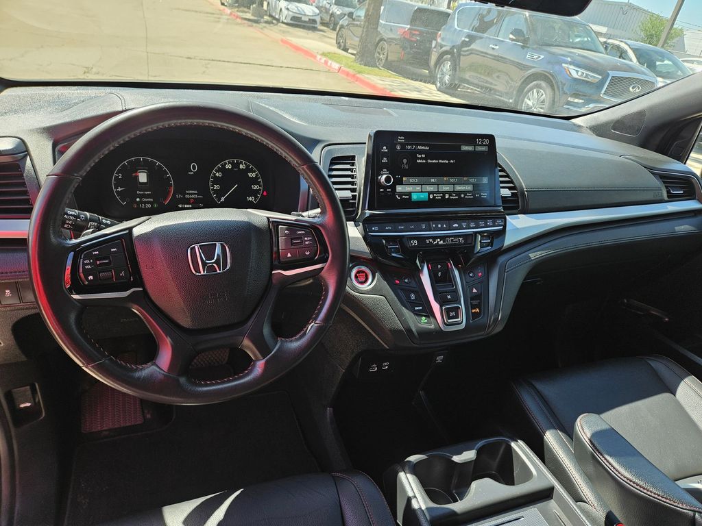 Thumbnail: 2025 Honda Odyssey - 16