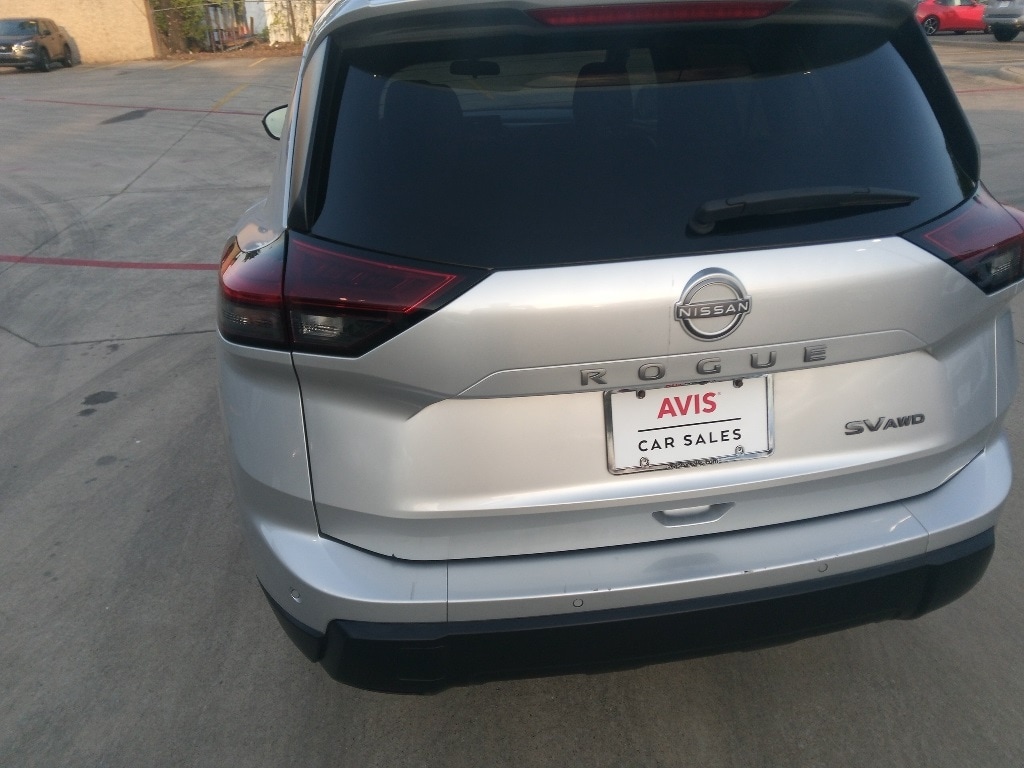 Thumbnail: 2024 Nissan Rogue - 5