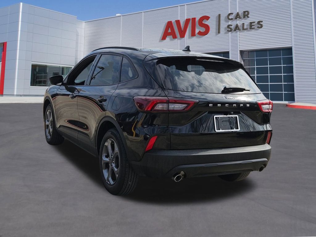 Thumbnail: 2025 Ford Escape - 3