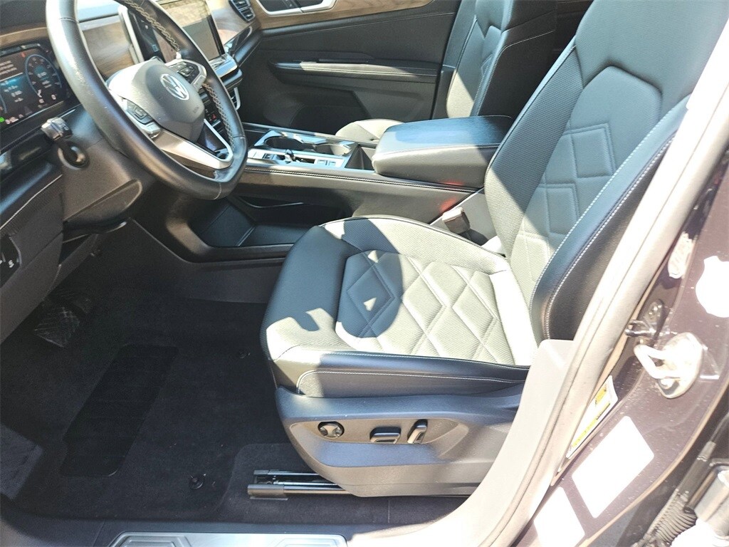 Thumbnail: 2025 Volkswagen Atlas - 14