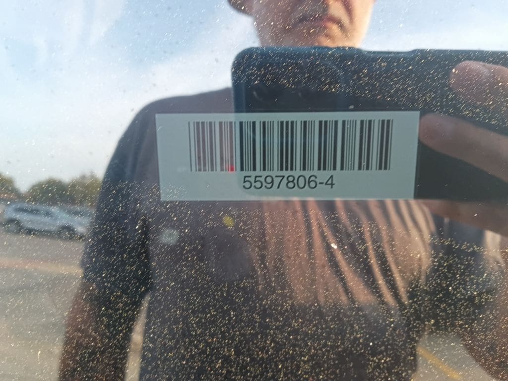 Thumbnail: 2025 Toyota Sienna - 13