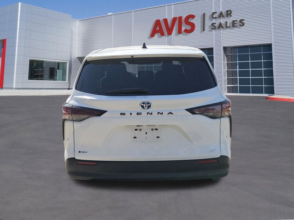 Thumbnail: 2025 Toyota Sienna - 5