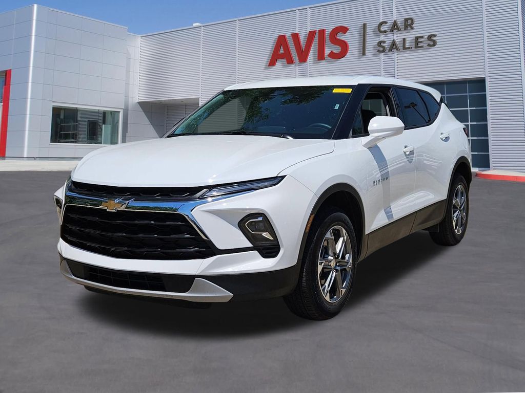 Thumbnail: 2025 Chevrolet Blazer - 1