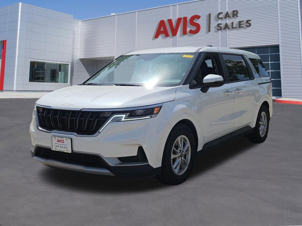 Thumbnail: 2024 Kia Carnival - 1