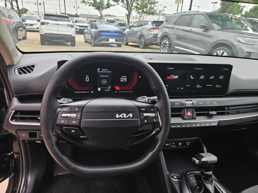 Thumbnail: 2025 Kia K4 - 16