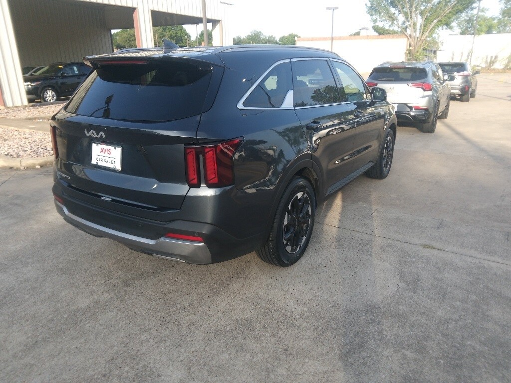Thumbnail: 2024 Kia Sorento - 6