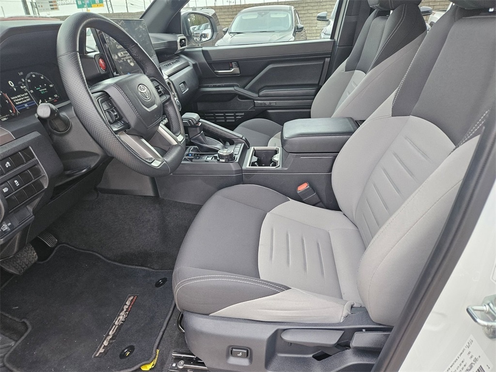 Thumbnail: 2025 Toyota Tacoma - 11