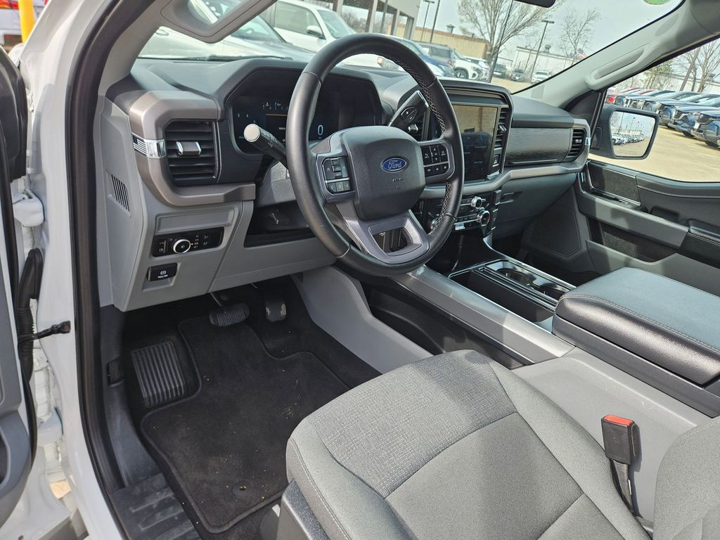 Thumbnail: 2025 Ford F-150 - 13