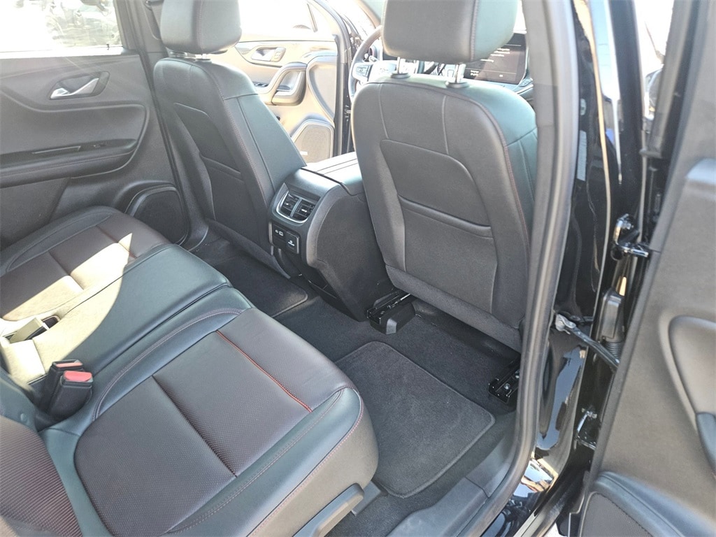 Thumbnail: 2025 Chevrolet Blazer - 29