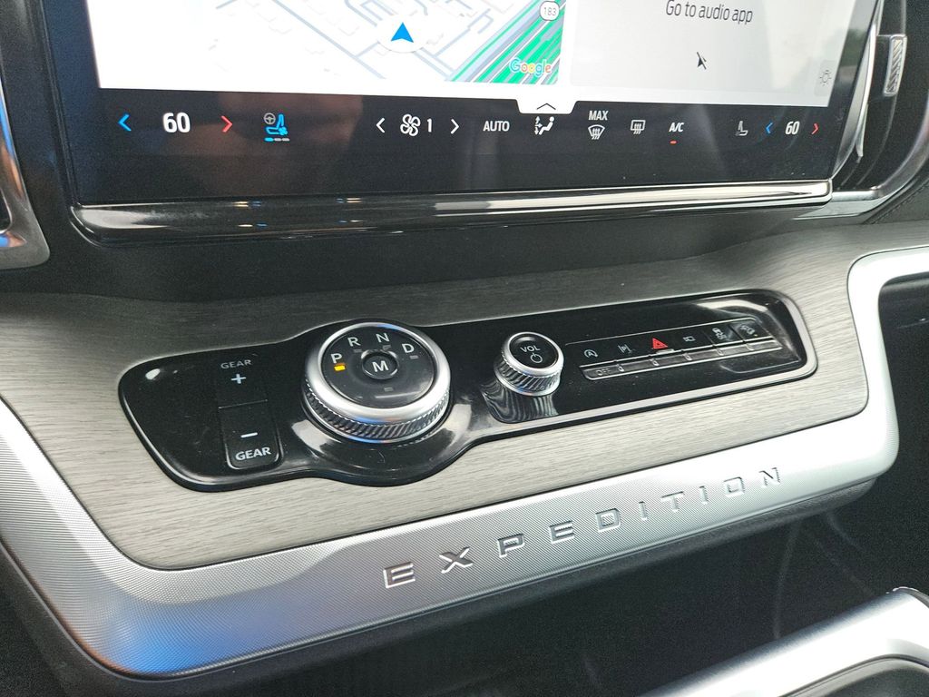 Thumbnail: 2025 Ford Expedition - 29