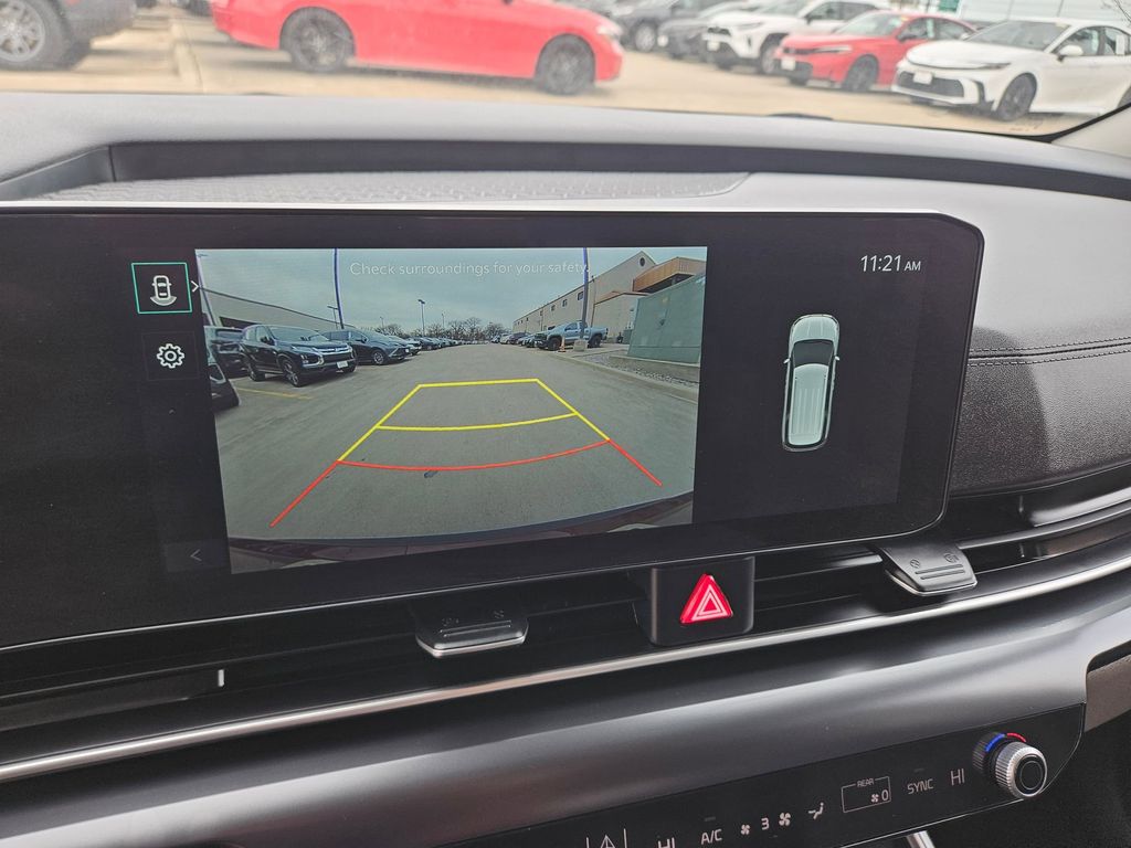 Thumbnail: 2025 Kia Carnival - 22