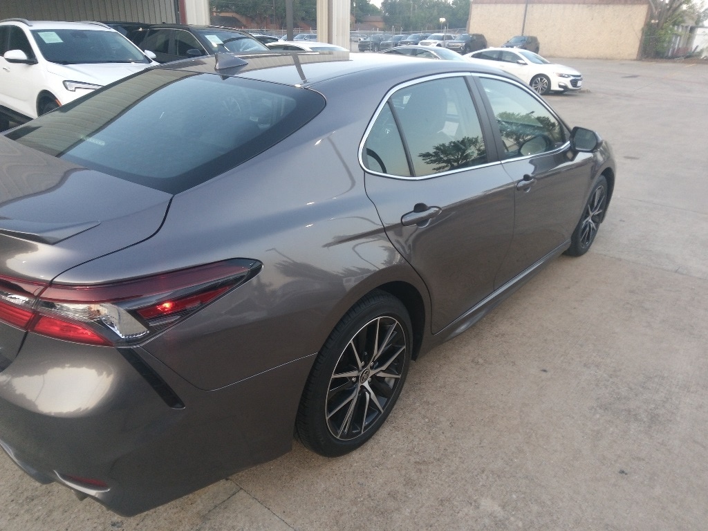 Thumbnail: 2024 Toyota Camry - 5