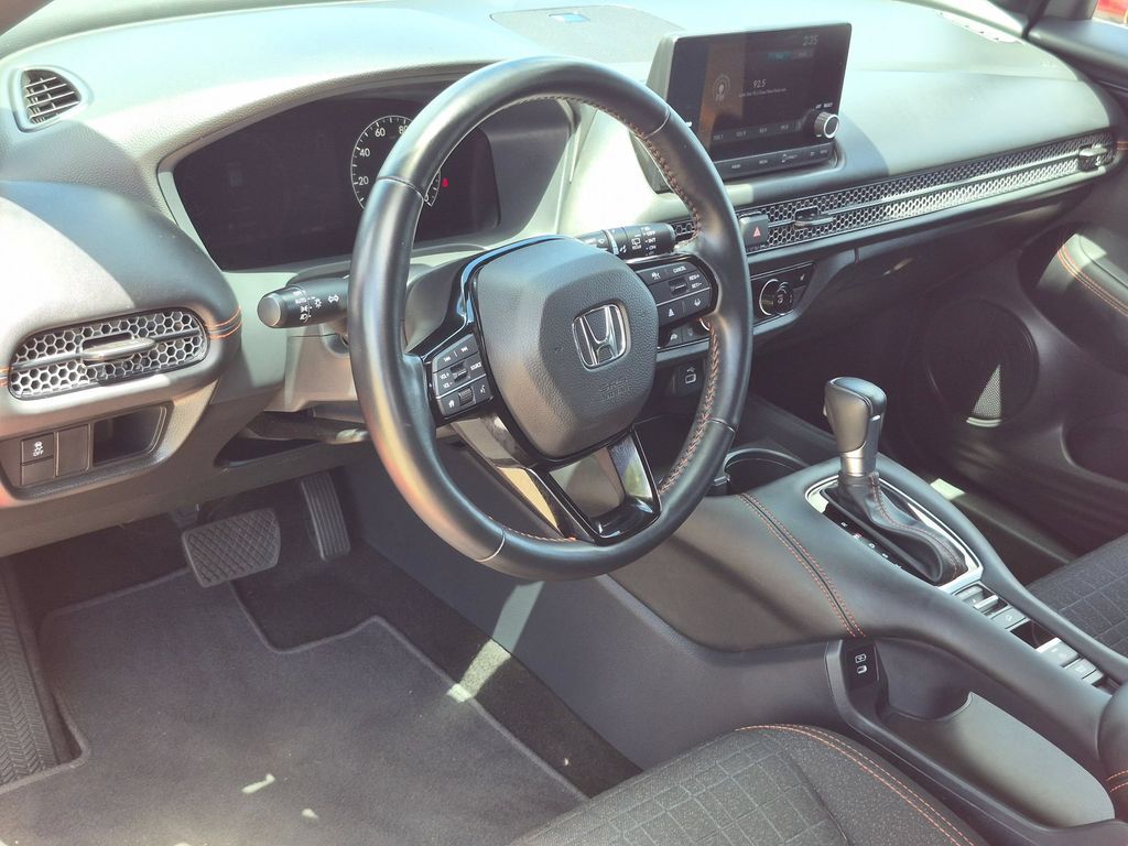 Thumbnail: 2025 Honda HR-V - 14