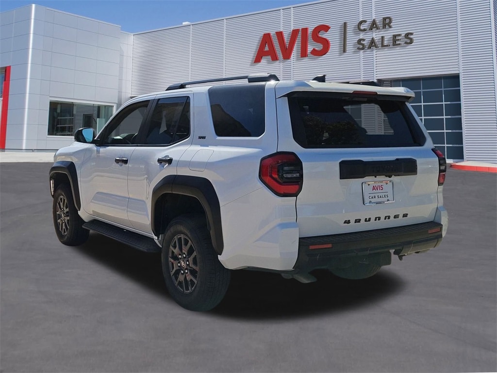 2025 Toyota 4Runner SR5 photo 3