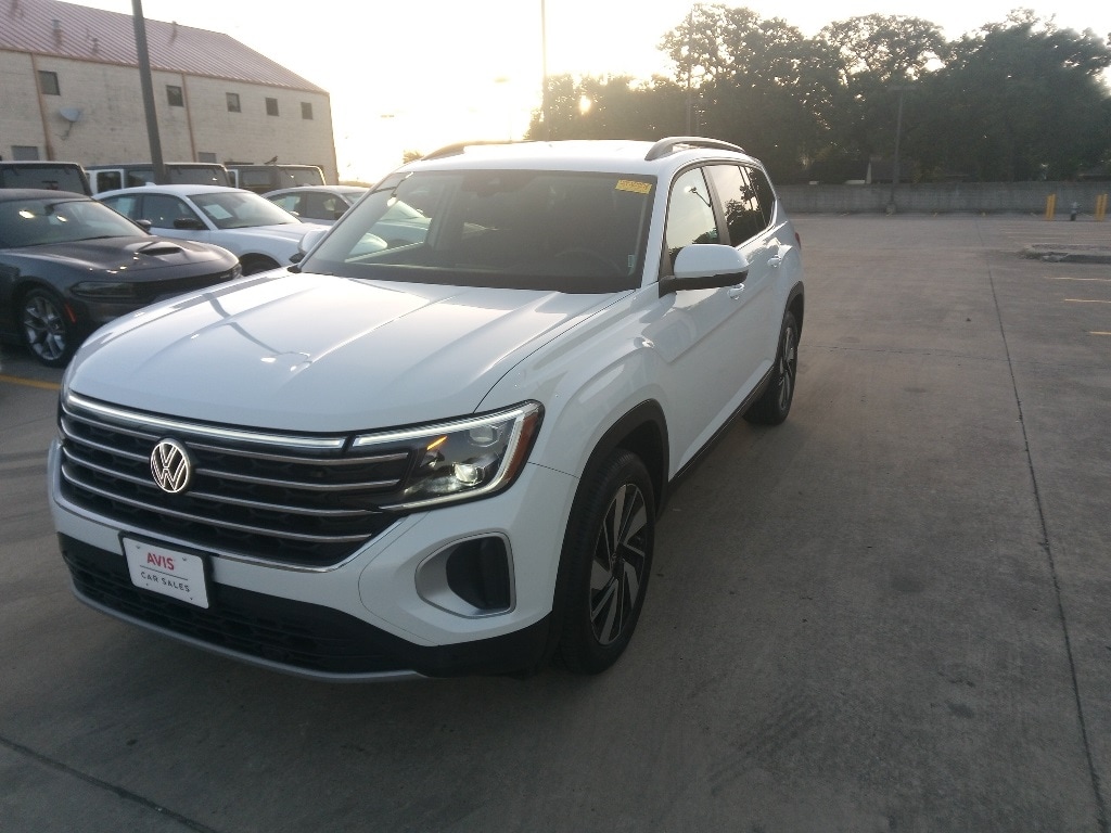 Thumbnail: 2024 Volkswagen Atlas - 1