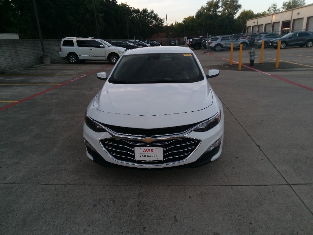 Thumbnail: 2024 Chevrolet Malibu - 2
