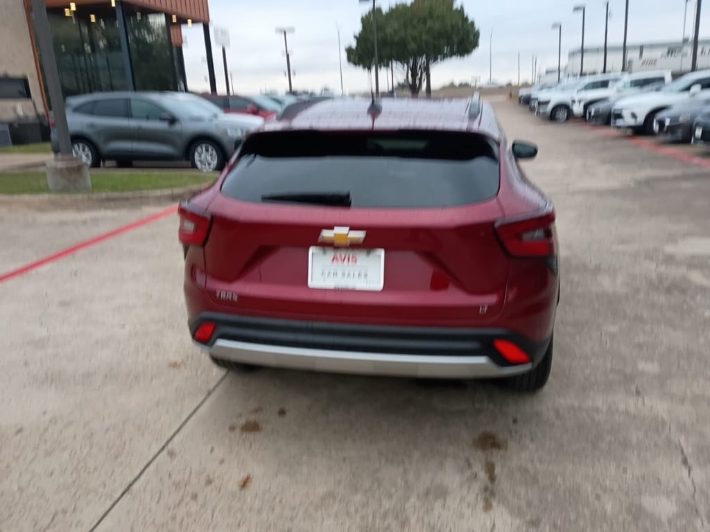 Thumbnail: 2025 Chevrolet Trax - 10