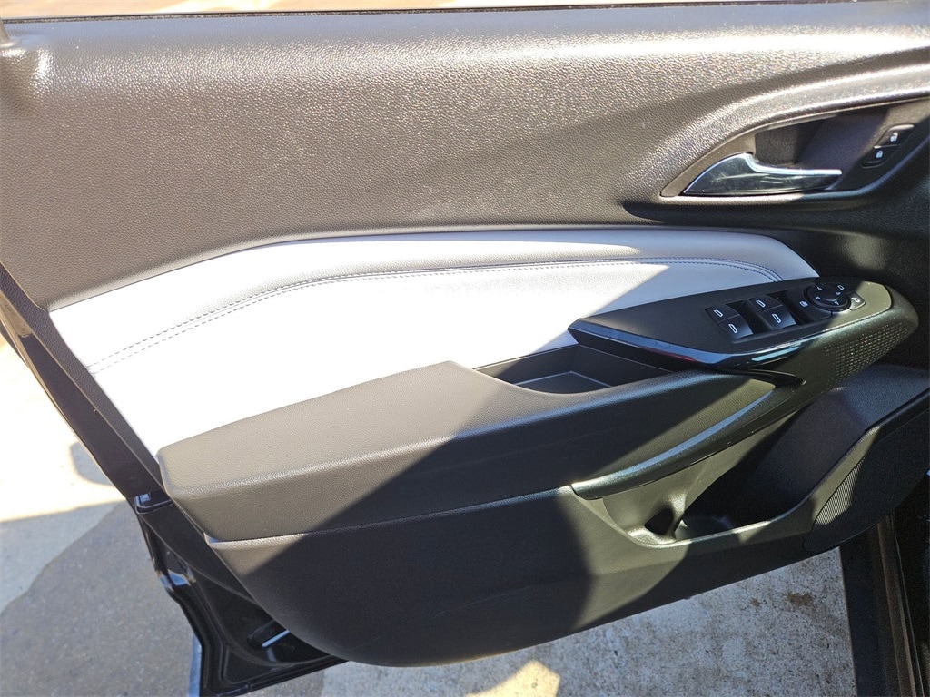 Thumbnail: 2025 Chevrolet Trax - 14