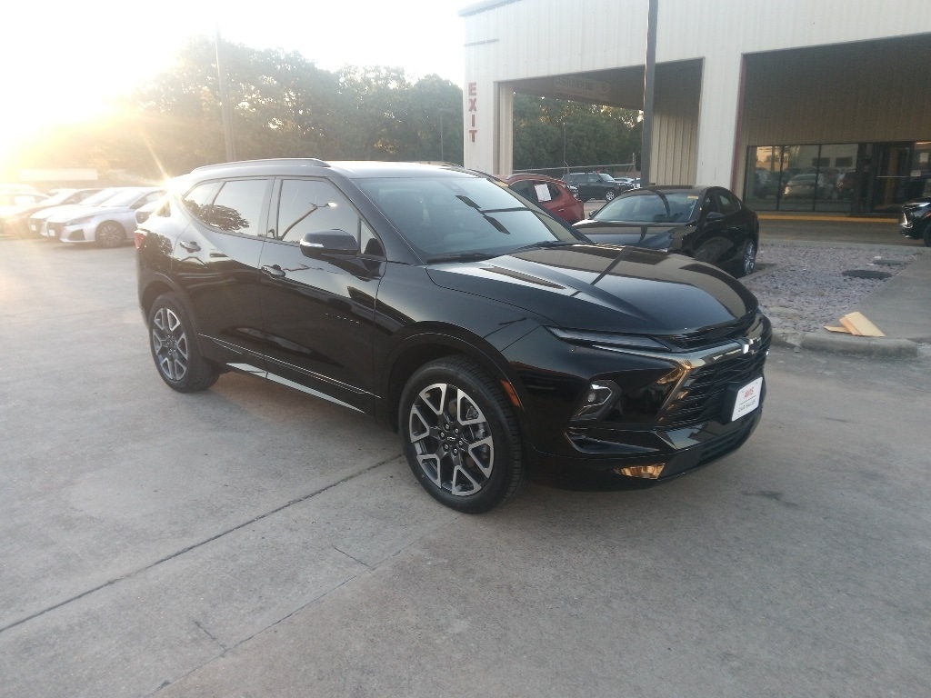 Thumbnail: 2025 Chevrolet Blazer - 3