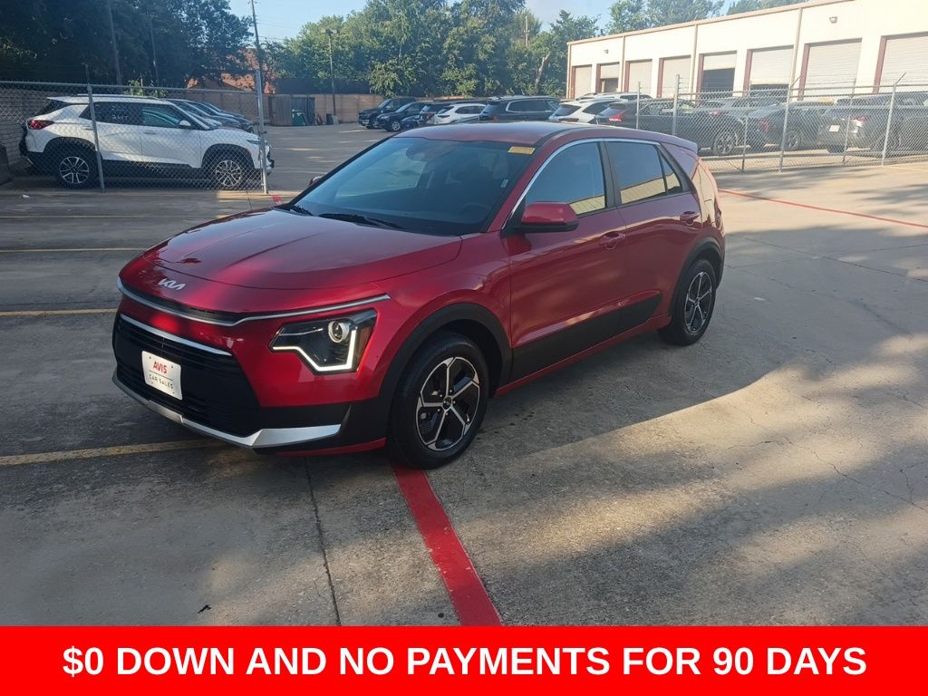 2025 Kia Niro LX HEV's photo
