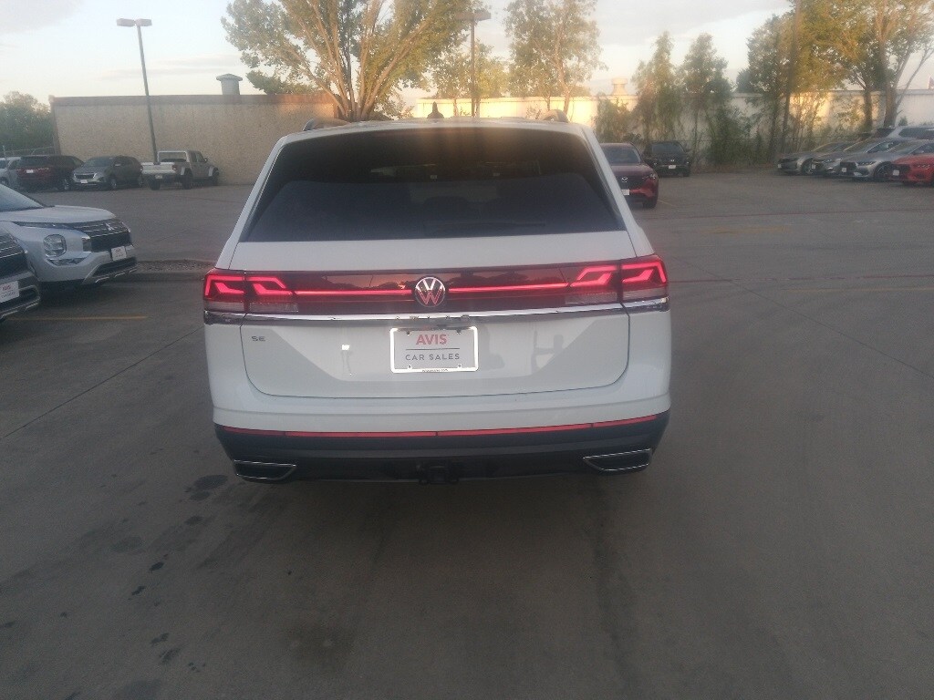 Thumbnail: 2025 Volkswagen Atlas - 10