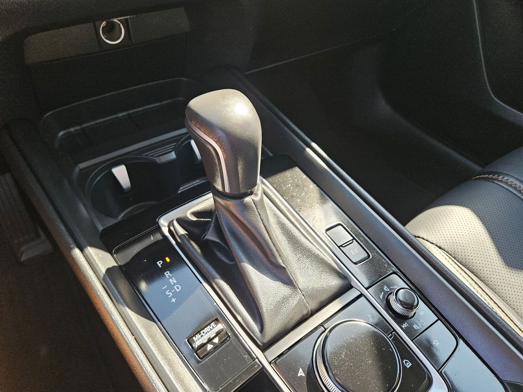 Thumbnail: 2025 Mazda CX-50 - 29