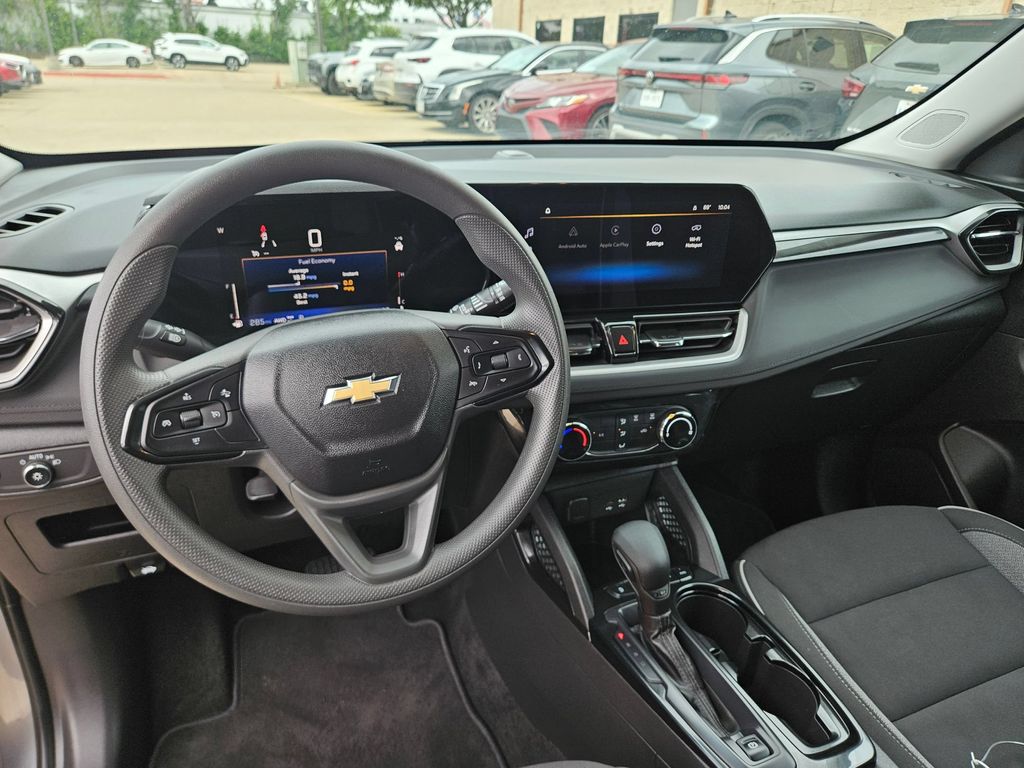 Thumbnail: 2025 Chevrolet TrailBlazer - 15