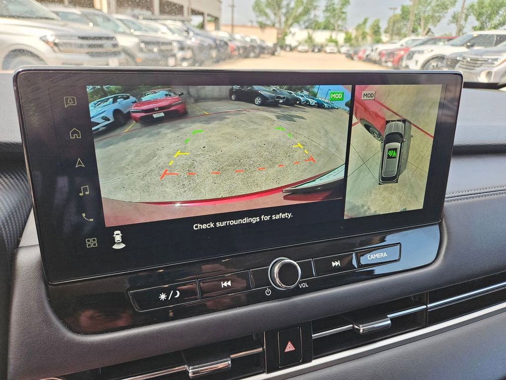 Thumbnail: 2025 Mitsubishi Outlander - 21