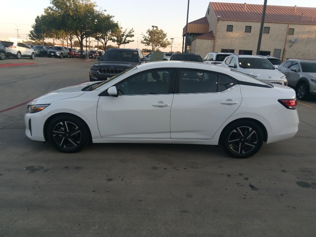 Thumbnail: 2024 Nissan Sentra - 4