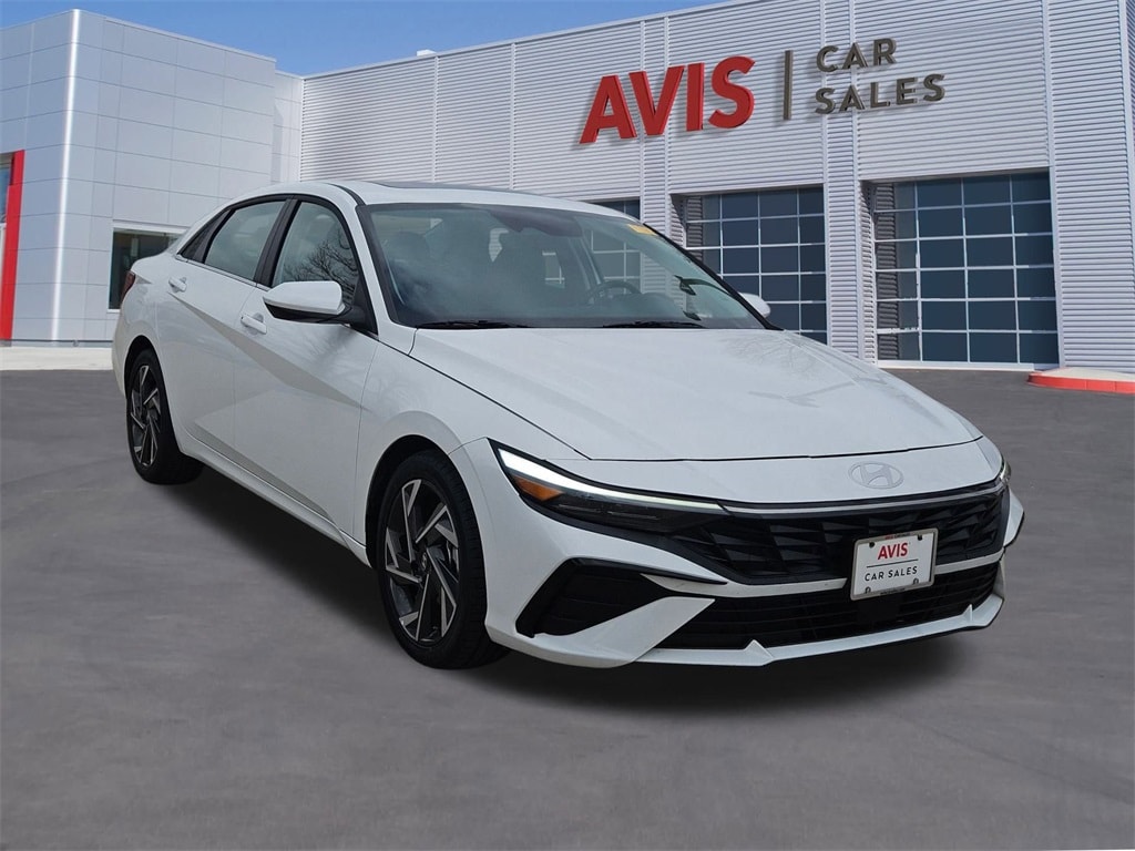 Thumbnail: 2025 Hyundai Elantra - 9