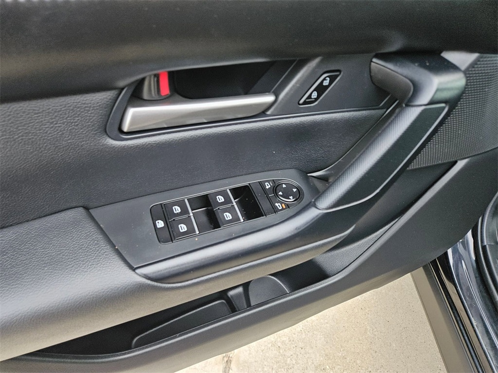 Thumbnail: 2025 Mazda CX-50 - 14