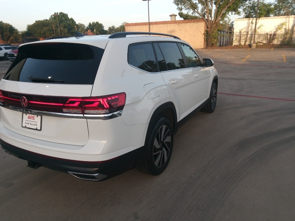 Thumbnail: 2024 Volkswagen Atlas - 6