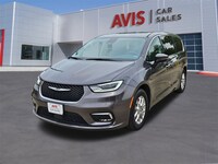 2023 Chrysler Pacifica Touring L -
                  Irving, TX