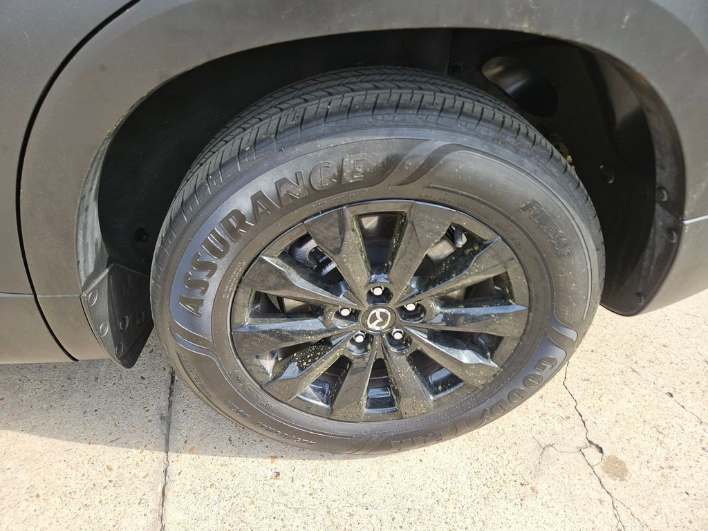 Thumbnail: 2025 Mazda CX-50 - 25