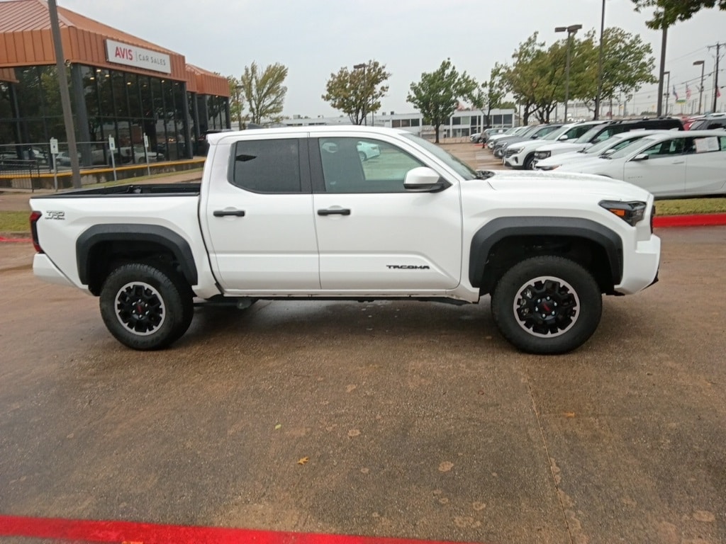 Thumbnail: 2025 Toyota Tacoma - 7