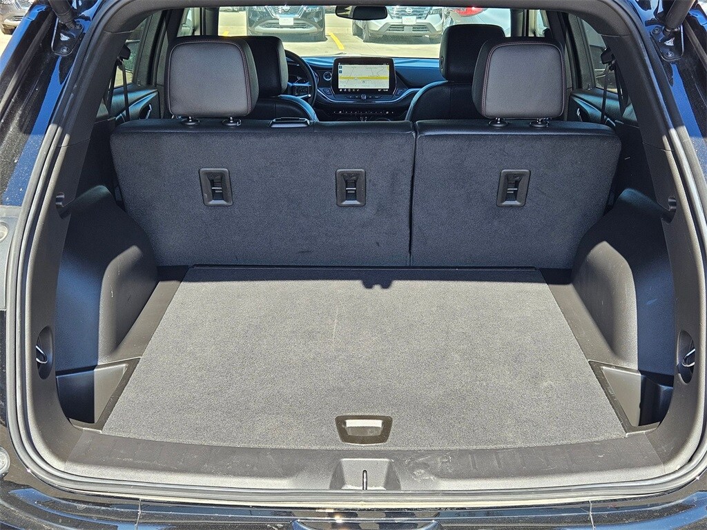 Thumbnail: 2025 Chevrolet Blazer - 24