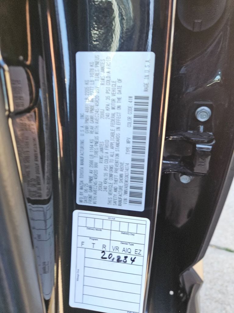 Thumbnail: 2025 Mazda CX-50 - 29