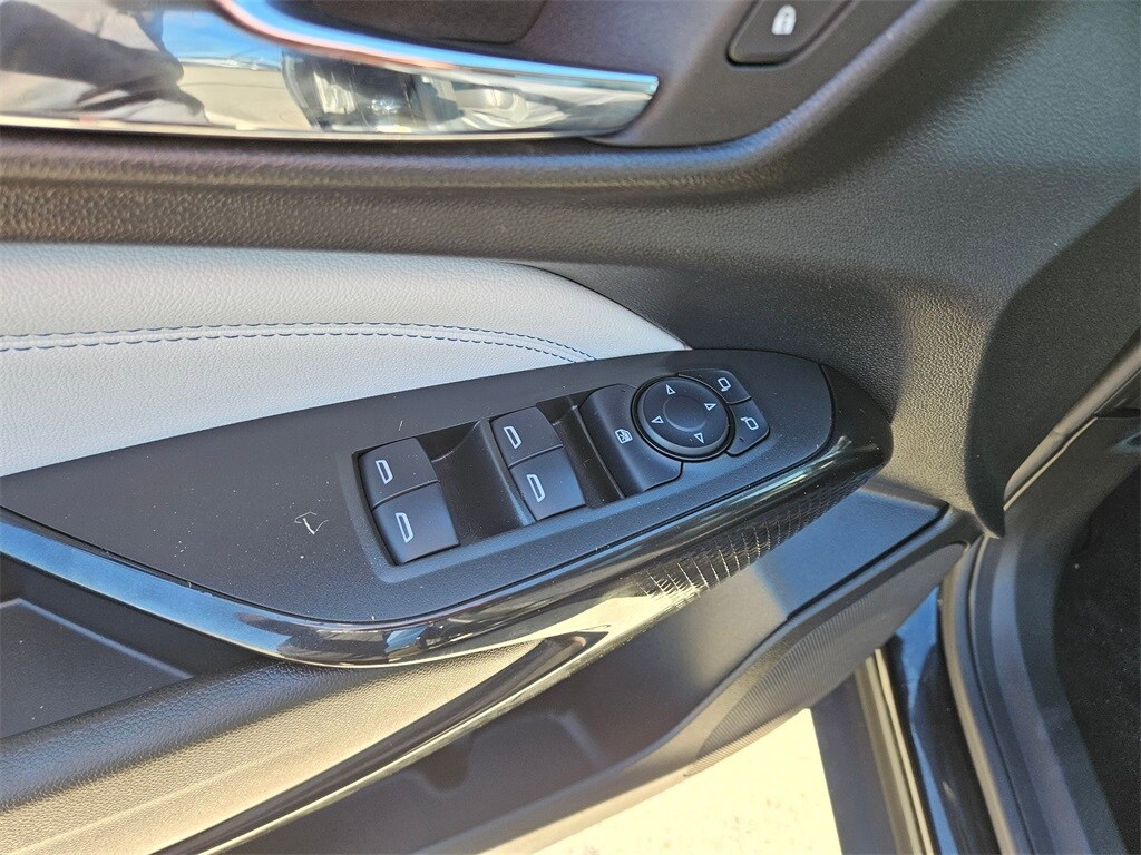 Thumbnail: 2024 Chevrolet Trax - 15