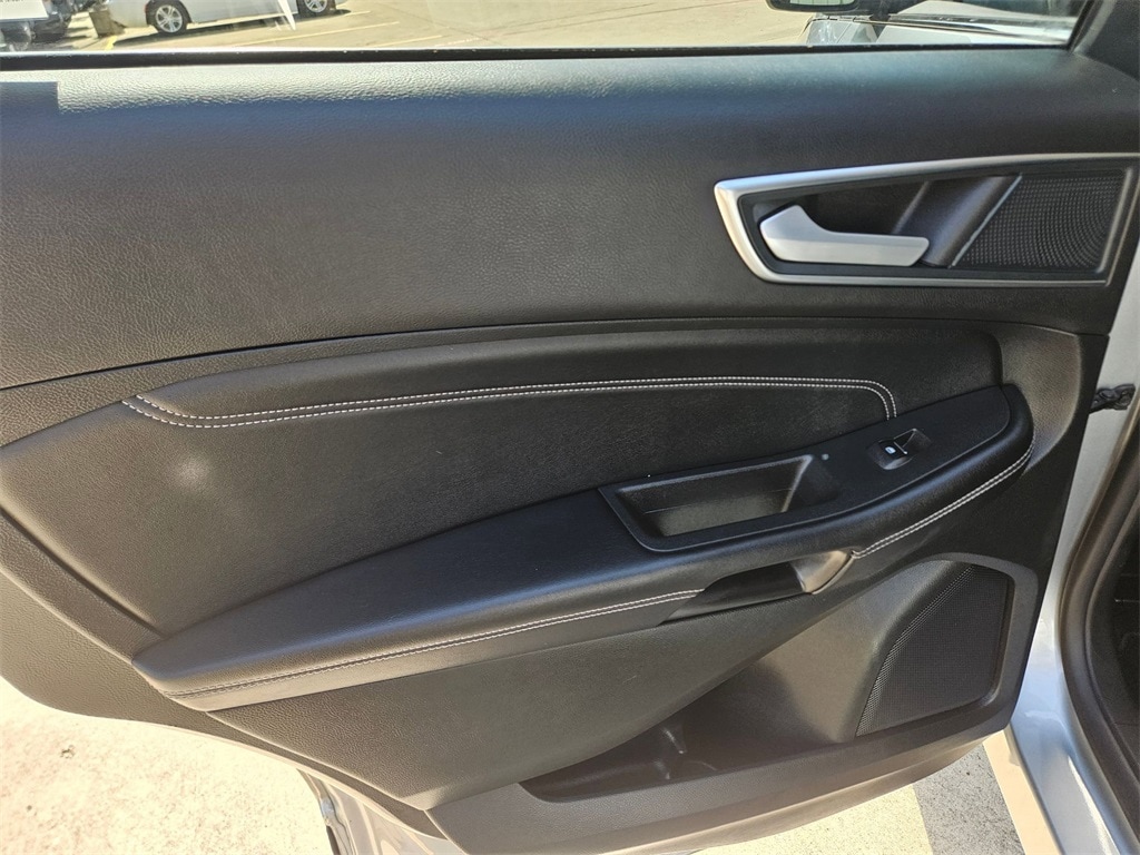 Thumbnail: 2024 Ford Edge - 26