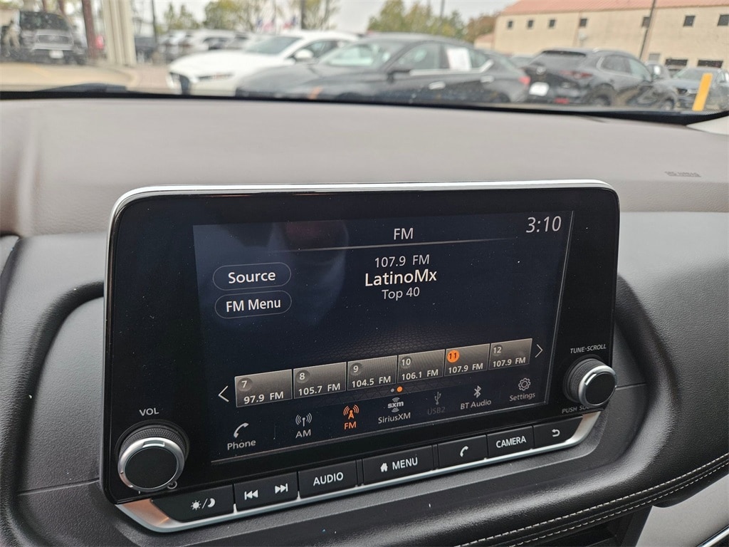 Thumbnail: 2023 Nissan Rogue - 18