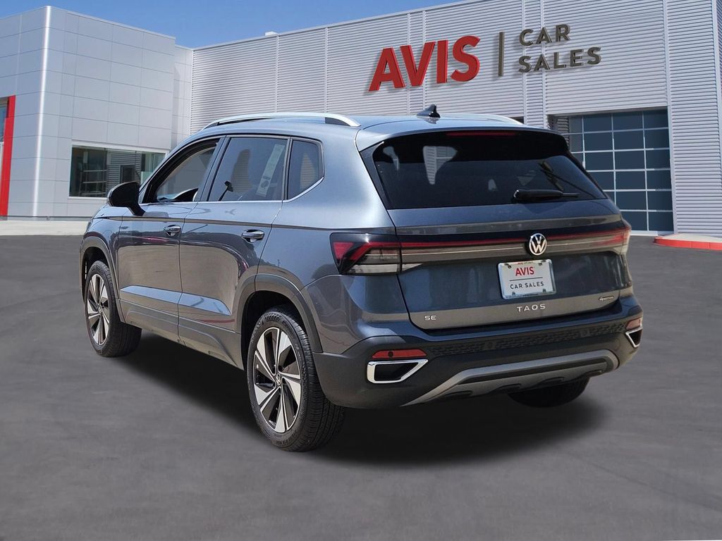 Thumbnail: 2025 Volkswagen Taos - 3