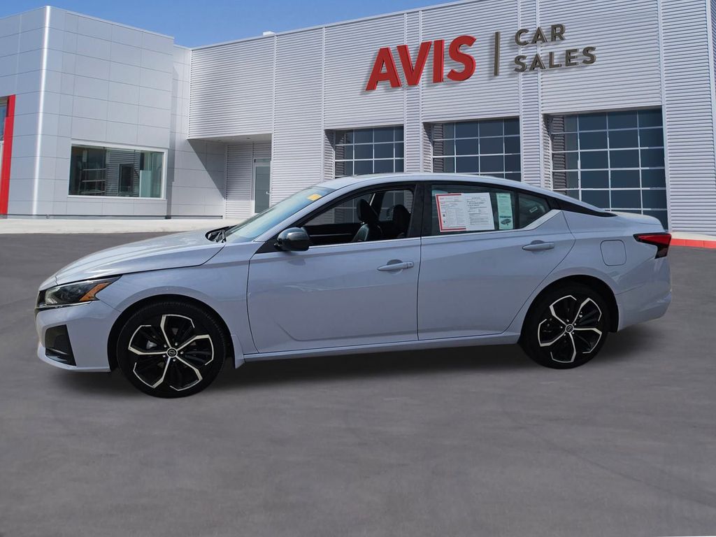 Thumbnail: 2025 Nissan Altima - 2