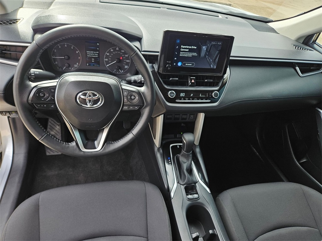 Thumbnail: 2025 Toyota Corolla Cross - 15