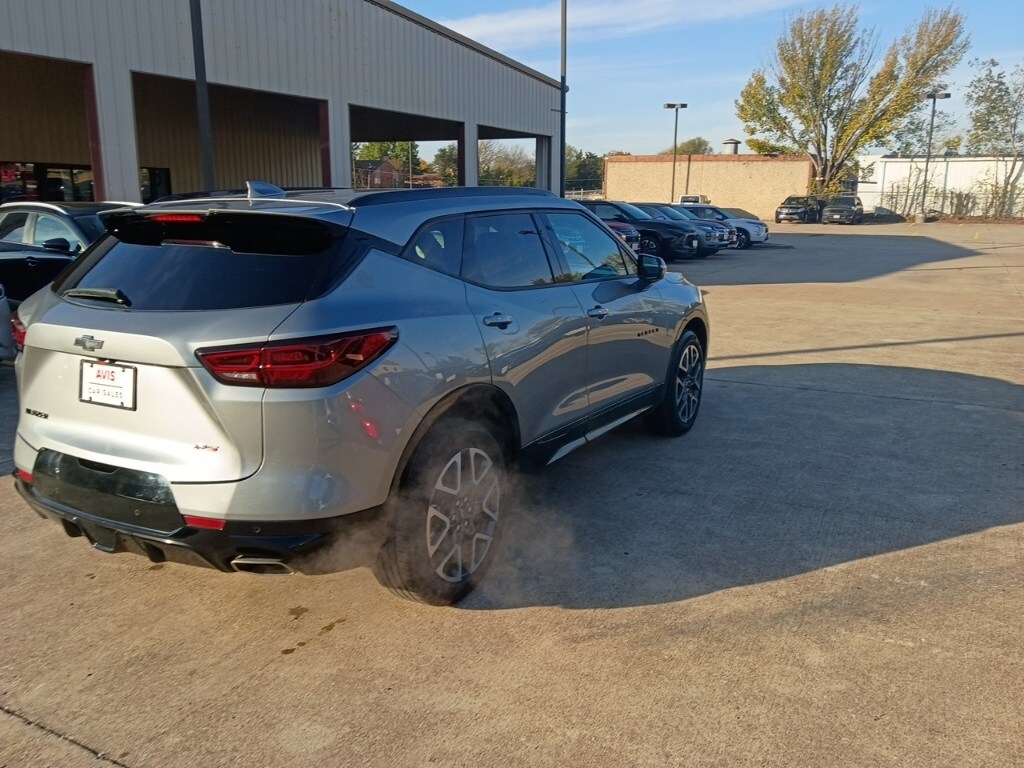 Thumbnail: 2025 Chevrolet Blazer - 9